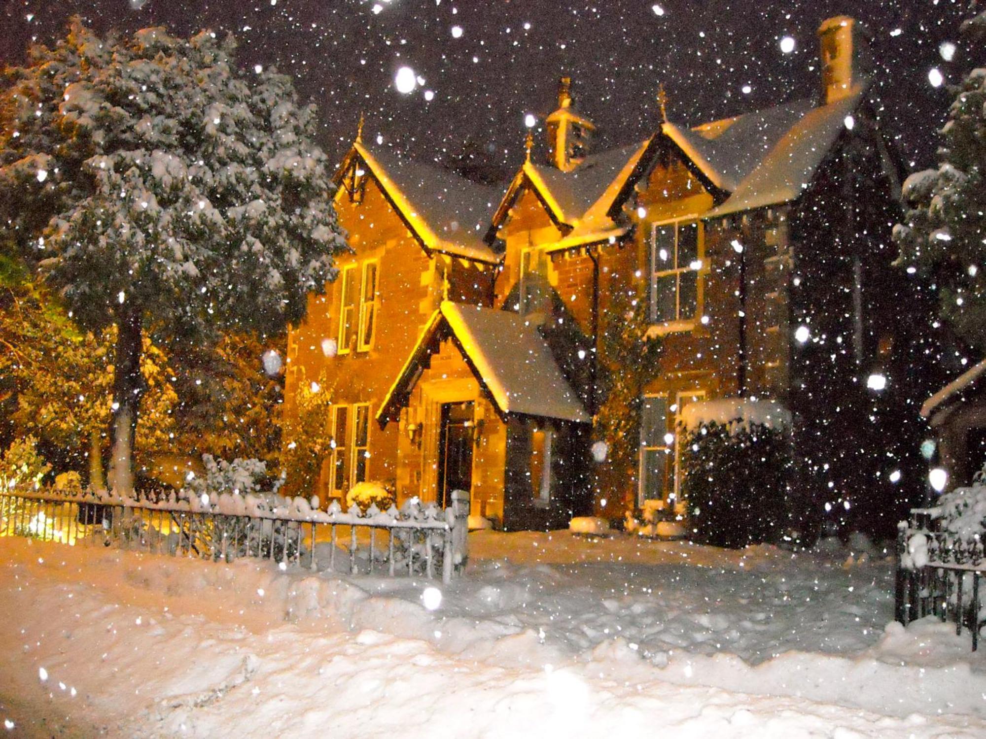 Merlindale Hotel Crieff Exterior photo